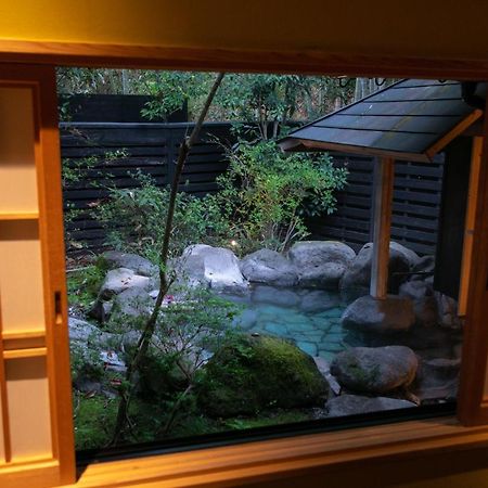 Hotel Baien Oita Esterno foto