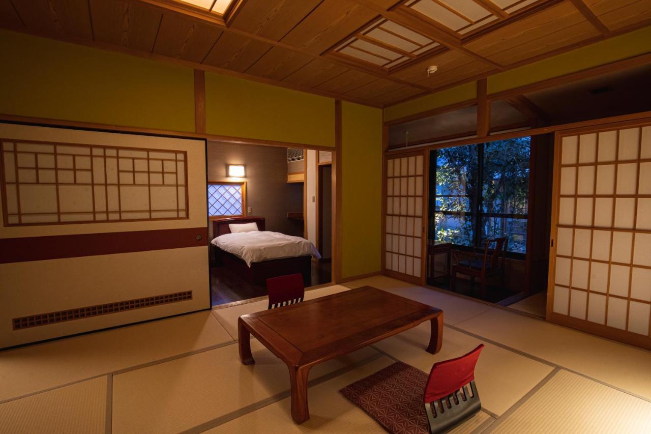 Hotel Baien Oita Esterno foto