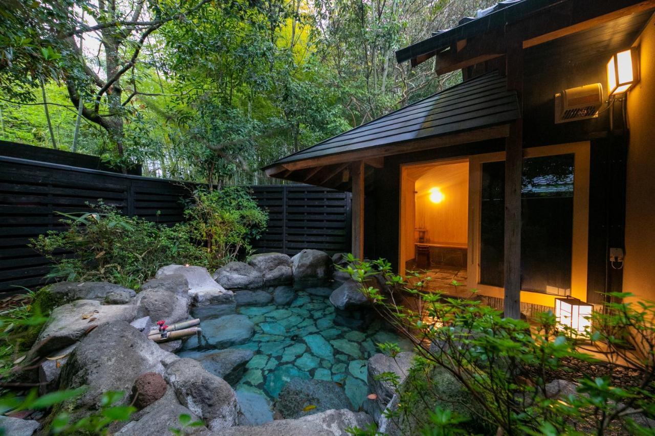 Hotel Baien Oita Esterno foto