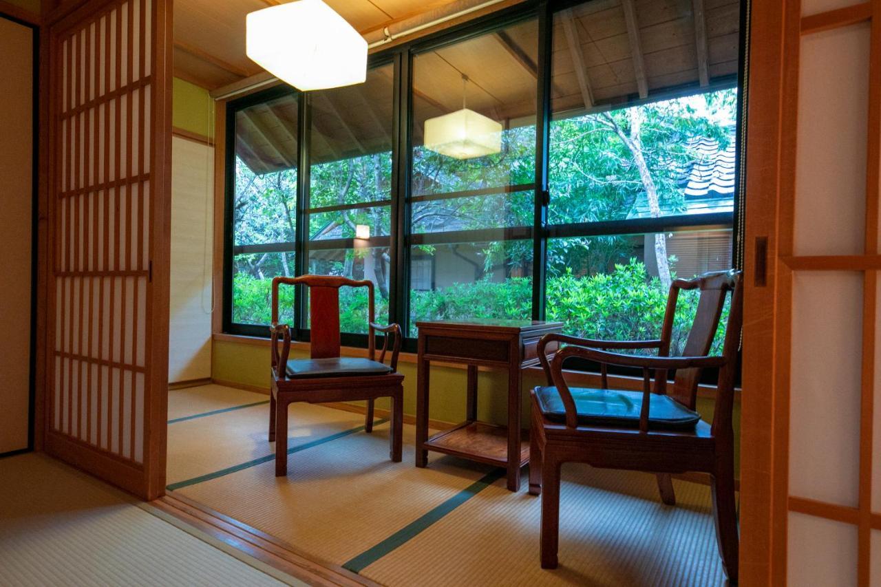 Hotel Baien Oita Esterno foto