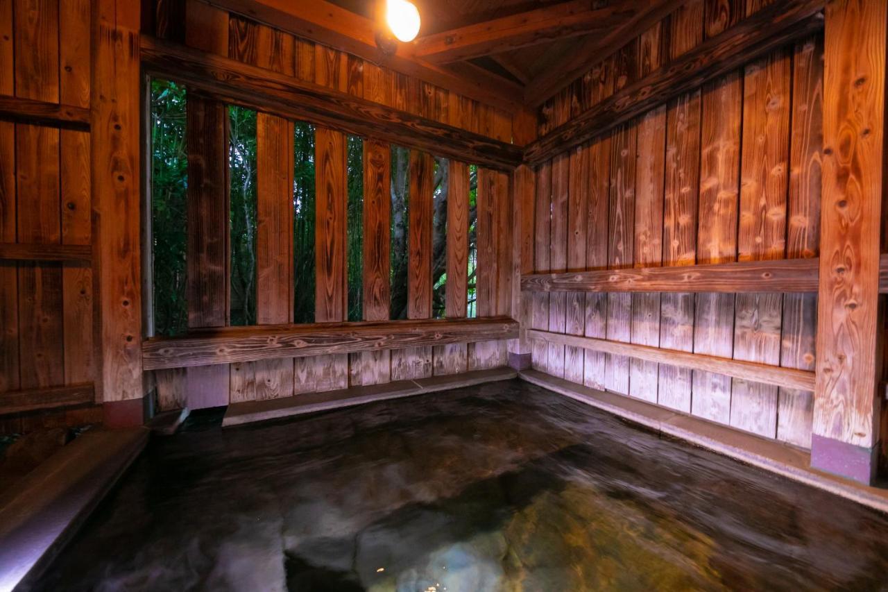 Hotel Baien Oita Esterno foto