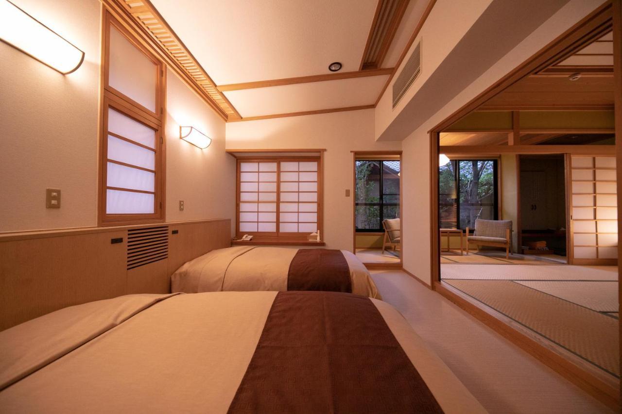 Hotel Baien Oita Esterno foto
