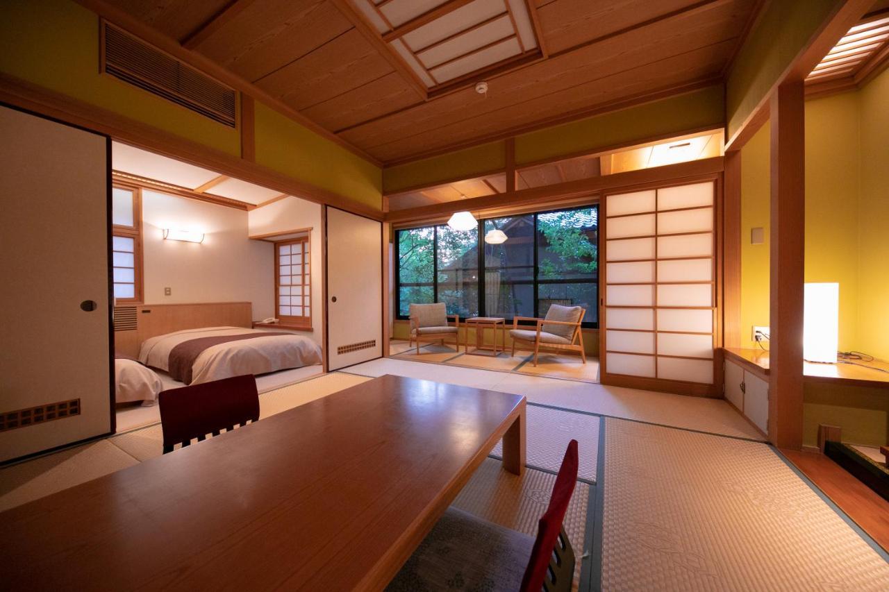 Hotel Baien Oita Esterno foto